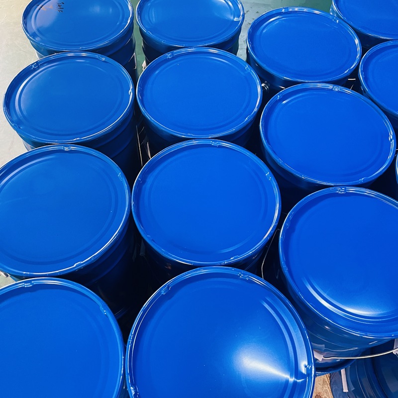 Ηλεκτρική εποξειδική ρητίνη με ιξώδες 500-1500 MPa·s, υψηλή διηλεκτρική αντοχή 15-25 KV/mm και ισχυρή πρόσφυση για ηλεκτρική μόνωση